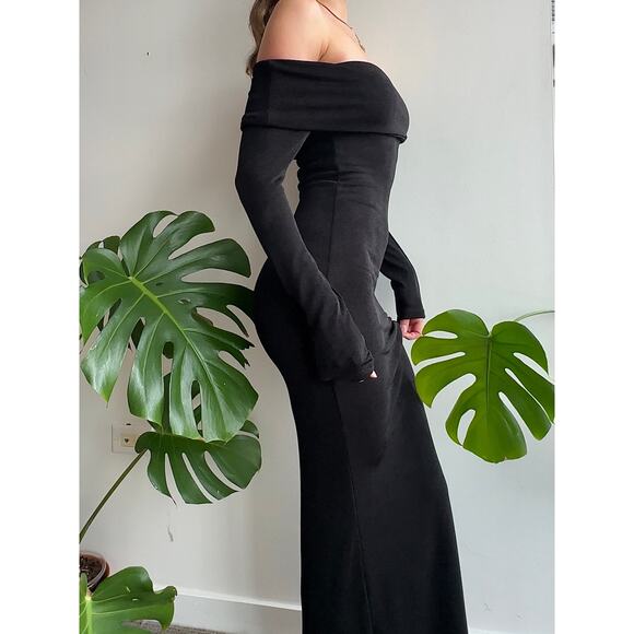 Edikted Maxi Formal Dress - Picture 4 of 5